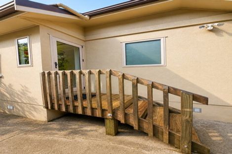 Photo of property in 15 Sirsi Terrace, Broadmeadows, Wellington, 6035