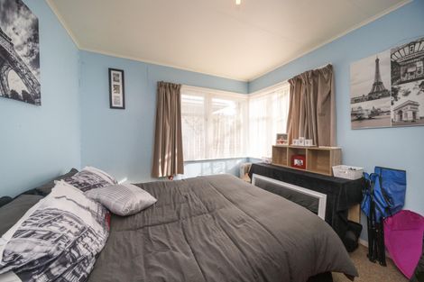 Photo of property in 16 Ronberg Street, Highbury, Palmerston North, 4412