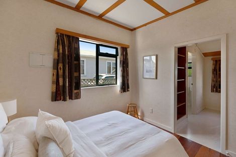 Photo of property in 69 Matai Street, Castlecliff, Whanganui, 4501