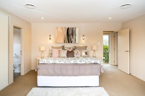 Photo of property in 68 Rochfort Road, Havelock North, 4130