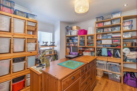 Photo of property in 15 Okarito Avenue, Levin, 5510