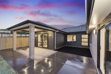 Photo of property in 15 Waikaka Place, Rototuna North, Hamilton, 3210