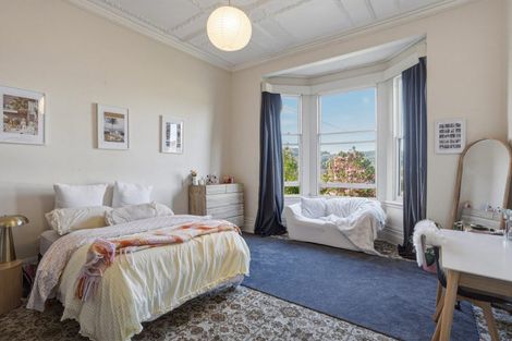 Photo of property in 88 Queen Street, North Dunedin, Dunedin, 9016