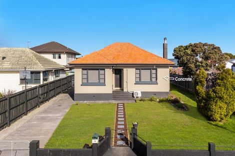 Photo of property in 35 Seddon Avenue, Papatoetoe, Auckland, 2104
