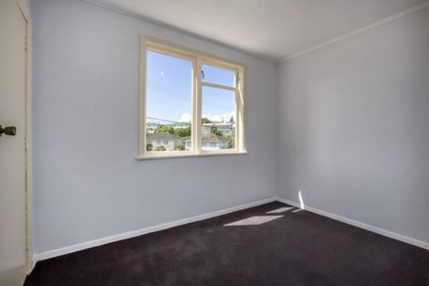 Photo of property in 48 Gloucester Street, Cannons Creek, Porirua, 5024