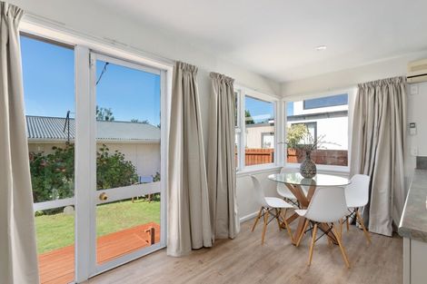 Photo of property in 32 Hounslow Street, Ilam, Christchurch, 8041