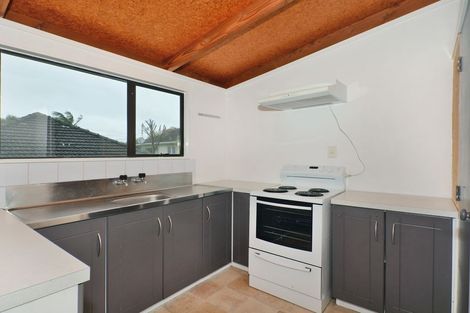 Photo of property in 28b View Road, Hikurangi, 0114