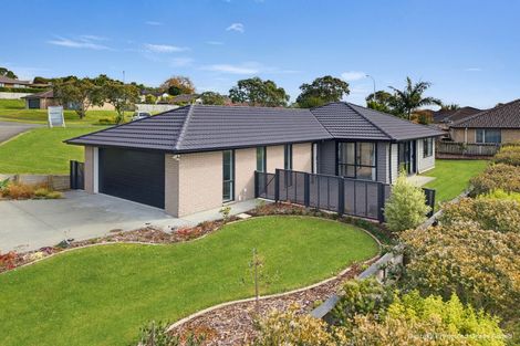 Photo of property in 32 Astrid Lane, Wellsford, 0900