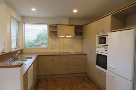 Photo of property in 2 Piper Lane, Beckenham, Christchurch, 8023