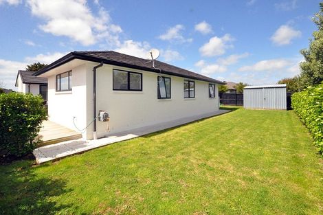 Photo of property in 8 Bellamont Street, Kumeu, 0810