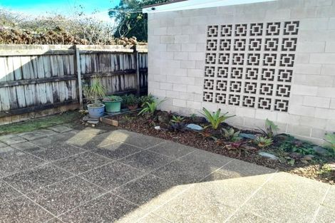 Photo of property in 8 Blossom Lane, Manurewa, Auckland, 2102