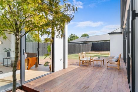 Photo of property in 10 Ferbane Way, Halswell, Christchurch, 8025