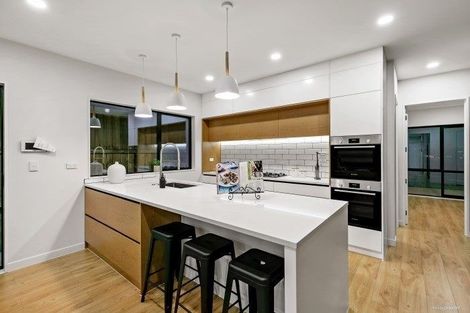 Photo of property in 36 Hikuawa Road, Flat Bush, Auckland, 2019