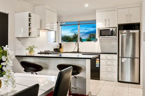 Photo of property in 529 Swanson Road, Ranui, Auckland, 0612