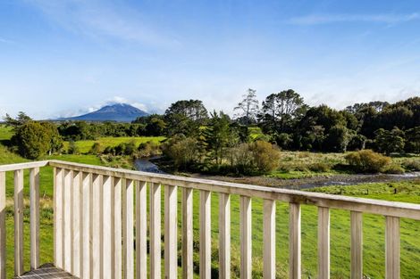 Photo of property in 89a Cornwall Road, Eltham, Hawera, 4673