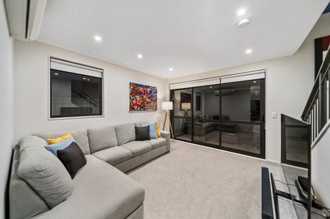 Photo of property in 38 Matairangi Avenue, Totara Heights, Auckland, 2105