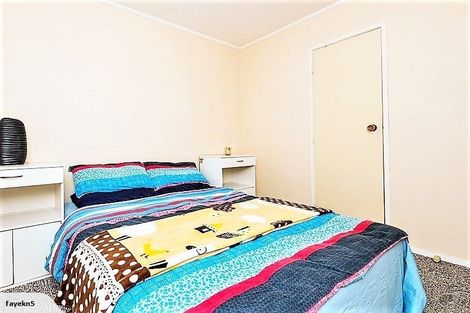 Photo of property in 2/190 Te Irirangi Drive, Flat Bush, Auckland, 2019