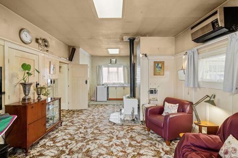 Photo of property in 37 Sylvan Street, Hillmorton, Christchurch, 8024