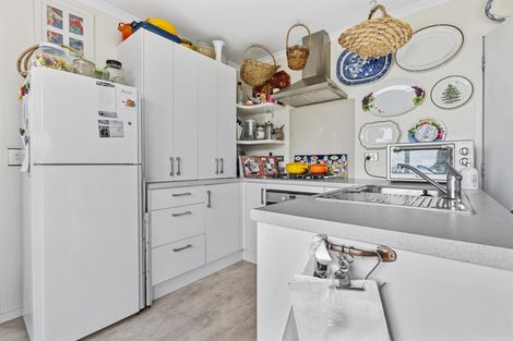 Photo of property in 98 Ohau Drive, Lake Ohau, Twizel, 9412