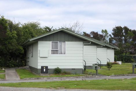 Photo of property in 78 Peel Street, Westport, 7825