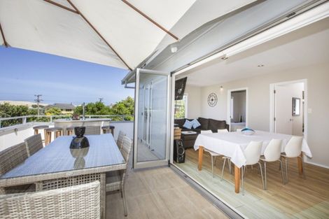 Photo of property in 32 Lincoln Street, Mangawhai Heads, Mangawhai, 0505