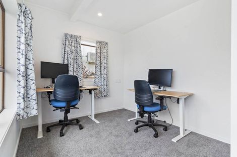 Photo of property in 4239a Great North Road, Glendene, Auckland, 0602