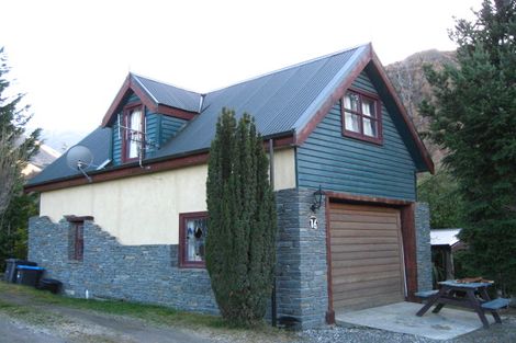 Photo of property in 16 Bush Creek Road, Arrowtown, 9302