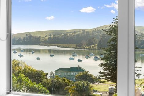 Photo of property in 12 Cliff Street, Pahi, Paparoa, 0571