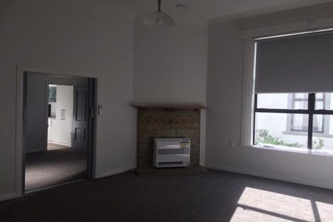 Photo of property in 70 Derwent Street, Island Bay, Wellington, 6023