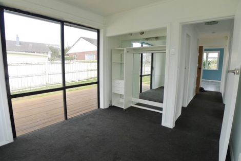 Photo of property in 88 Swaffield Road, Papatoetoe, Auckland, 2025