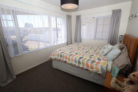 Photo of property in 10 Kiriwai Place, Matua, Tauranga, 3110