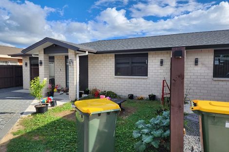 Photo of property in 5b Von Sturmer Street, Mangere East, Auckland, 2024