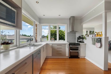 Photo of property in 12 Hillstone Avenue, Gate Pa, Tauranga, 3112