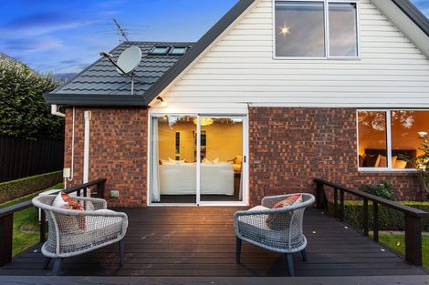 Photo of property in 2/8 Galway Avenue, Bryndwr, Christchurch, 8052