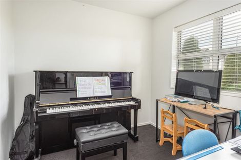 Photo of property in 7 Harston Place, Wigram, Christchurch, 8042