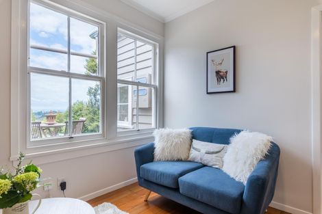 Photo of property in 33 Sunnyvale Road, Swanson, Auckland, 0614