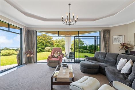 Photo of property in 95 Waikite Road, Welcome Bay, Tauranga, 3175