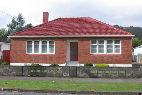 Photo of property in 1038 Taita Drive, Taita, Lower Hutt, 5011