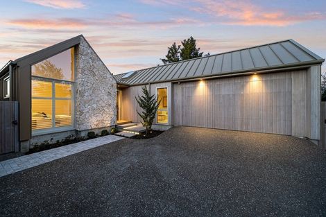 Photo of property in 2/183 Weston Road, St Albans, Christchurch, 8052