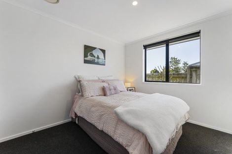 Photo of property in 38 Drabble Crescent, Papamoa Beach, Papamoa, 3118