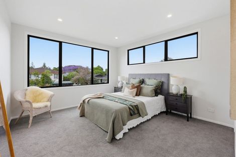 Photo of property in 23b Sorrel Crescent, Bucklands Beach, Auckland, 2012