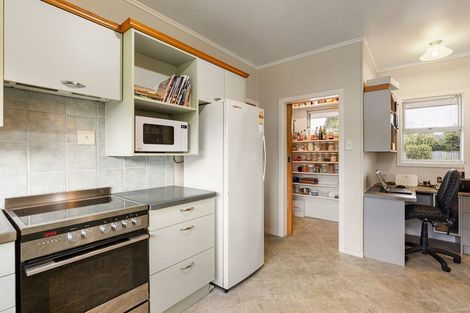 Photo of property in 24 Queen Street, Cambridge, 3434