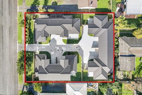 Photo of property in 67d Divich Avenue, Te Atatu South, Auckland, 0610