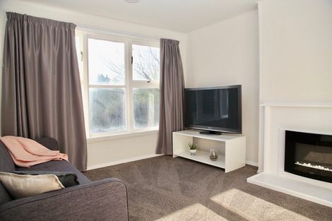 Photo of property in 2/45 Dickson Crescent, Hornby, Christchurch, 8042