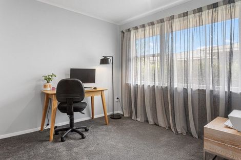 Photo of property in 11 Kingrove Street, Bishopdale, Christchurch, 8053