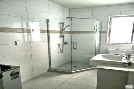 Photo of property in 17 Kira Road, Flat Bush, Auckland, 2016