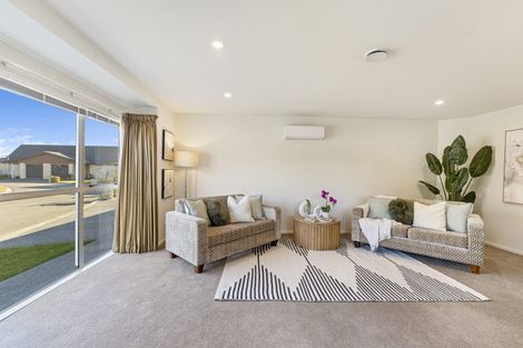 Photo of property in Rivertown Villas, 150 Williams Street, Kaiapoi, 7630