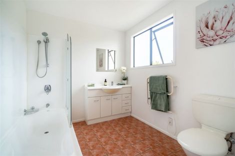 Photo of property in 5/11 The Avenue, Albany, Auckland, 0632