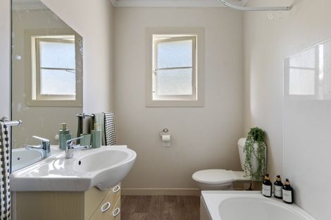 Photo of property in 11 Oswald Street, Mangapapa, Gisborne, 4010