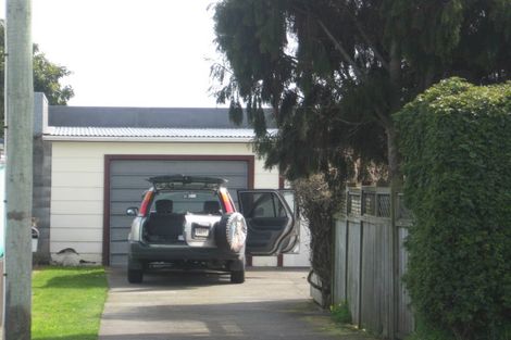 Photo of property in 19 Richmond Street, Waitara, 4320